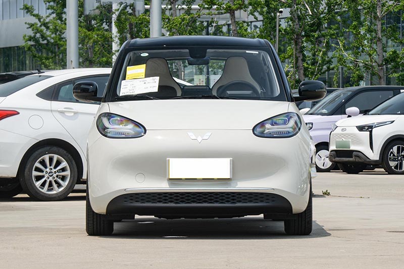 Лидер продаж подержанного автомобиля Wuling Binguo 203 км, небольшой новый энергетический чистый электромобиль, мини-электрические автомобили